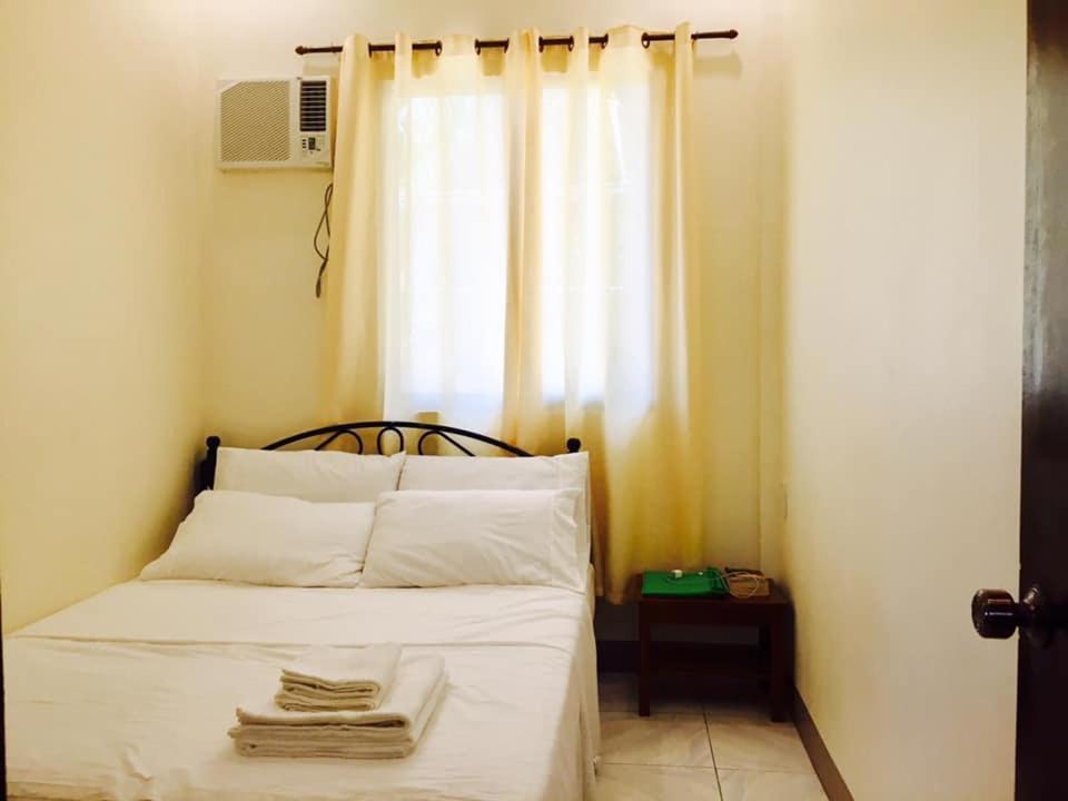 Lindstrom'S Inn Panglao Eksteriør billede